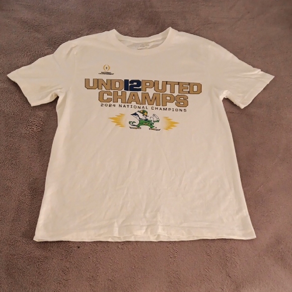 Nike Notre Dame White 'Undisputed Champs' Graphic Tee - Picture 1 of 6
